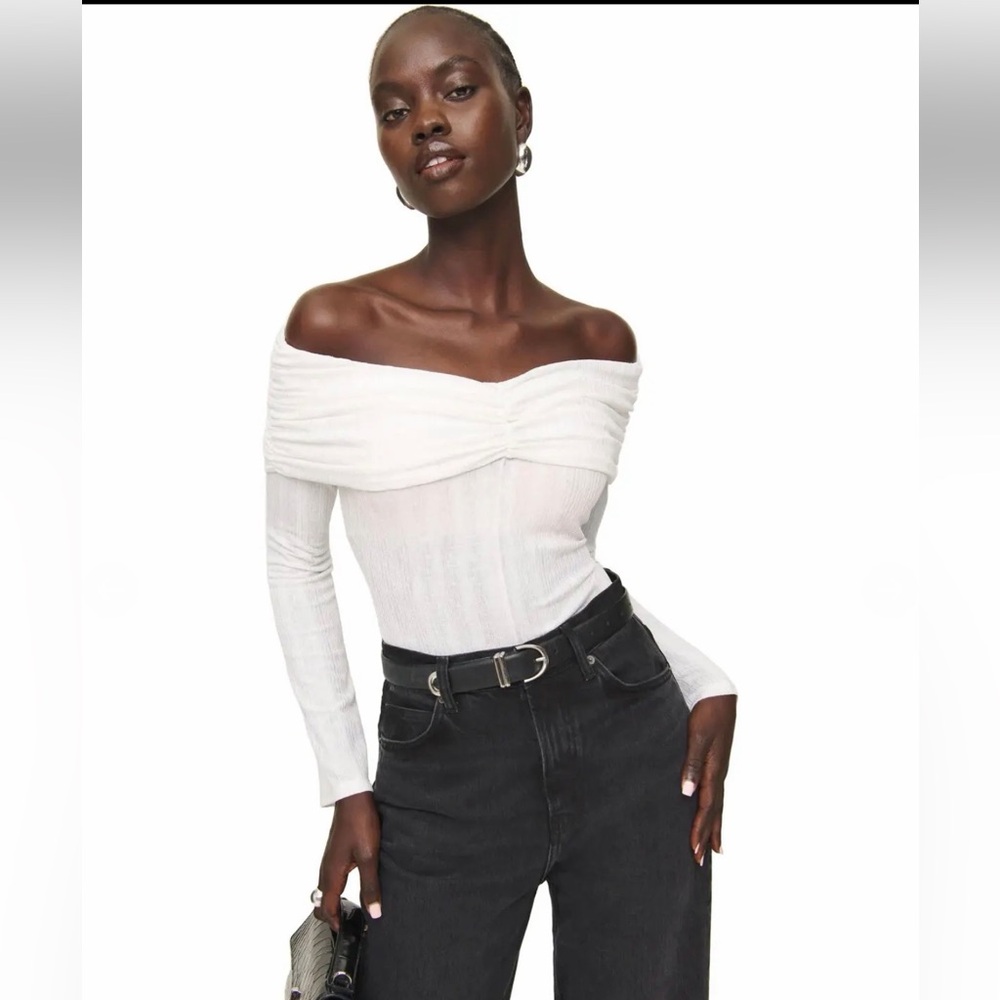 NWT Reformation Anabel Off Shoulder Top in Size S in White